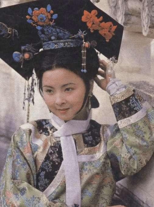花27万美元包机回国仅3天就去世新葡京最美杨贵妃周洁：在生命最后