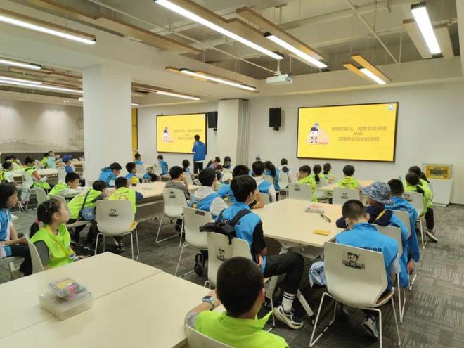 观黄鹤楼、湖北省博物馆春假爆款武汉名校夏令营开启报名新葡京博彩狮子精品夏令营 探访武汉大学、华中科大参(图5)